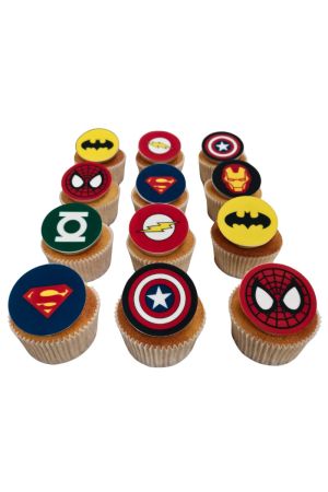 Cupcakes décorés d'images de super-héros.