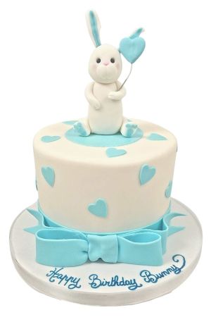 Rabbit birthday cake for boys