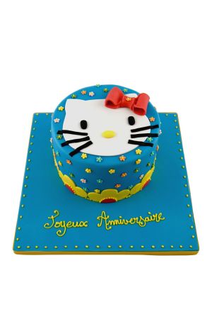 Gâteau coloré Hello Kitty