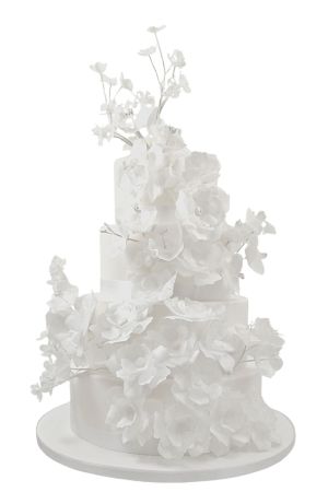 Bruidstaart met witte bloemen