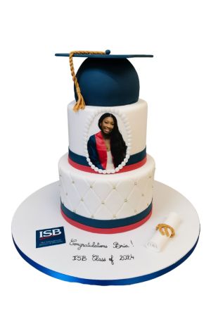 Graduation cake with photo