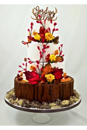 Autumn theme wedding cake