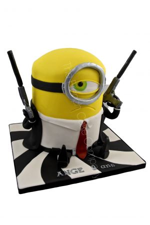 James Bond Minion birthday cake