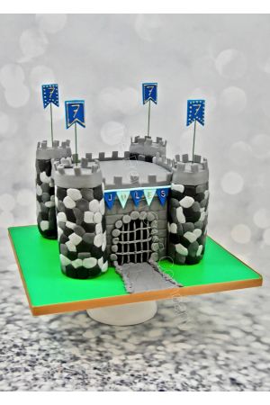 Middeleeuws kasteel verjaardagstaart 