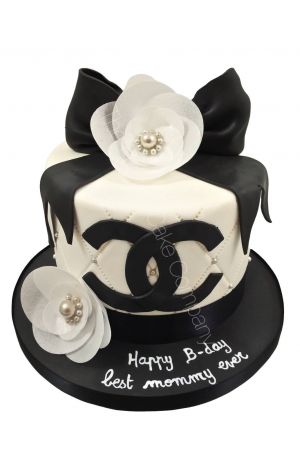 Chanel fashion birthday cake