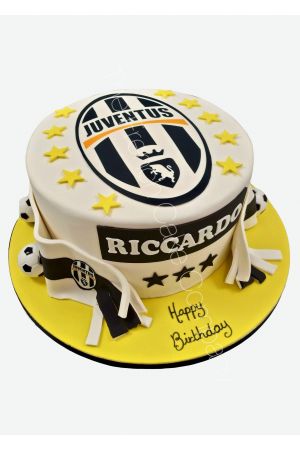 Juventus Club football cake