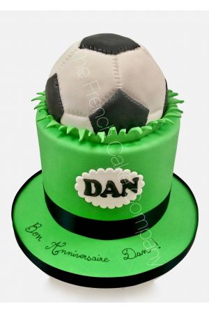 Gâteau d'anniversaire pour fan de foot