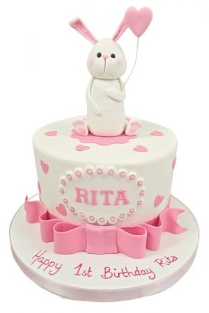 Rabbit birthday cake for girls