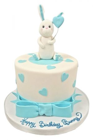 Rabbit birthday cake for boys