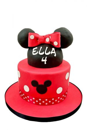 Red Minnie birthday cake
