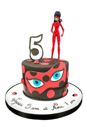 Gâteau anniversaire Ladybug