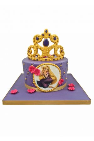 Rapunzel crown birthday cake
