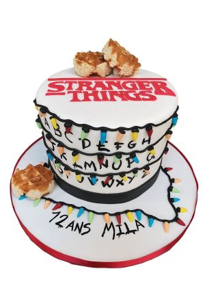Gâteau d'anniversaire Stranger Things
